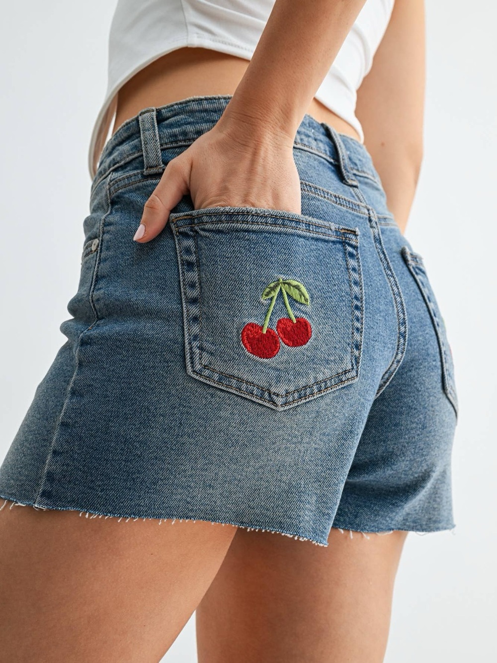High-Rise Denim Shorts with Cherry Embroidery - Blue